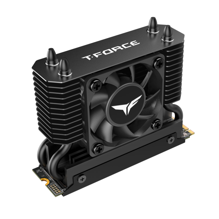 Teamgroup GE PRO 2TB M.2 PCIe SSD disk s hladilnikom