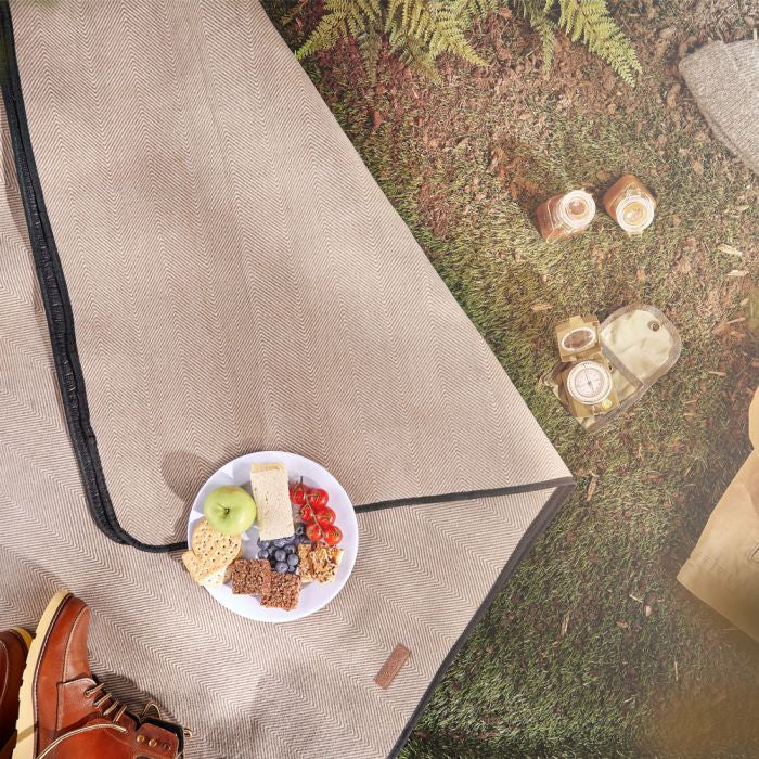 VonShef odeja za piknik 200 x 220cm, rjava