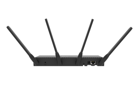 Mikrotik gigabitni usmerjevalnik RB4011iGS+5HacQ2HnD-IN