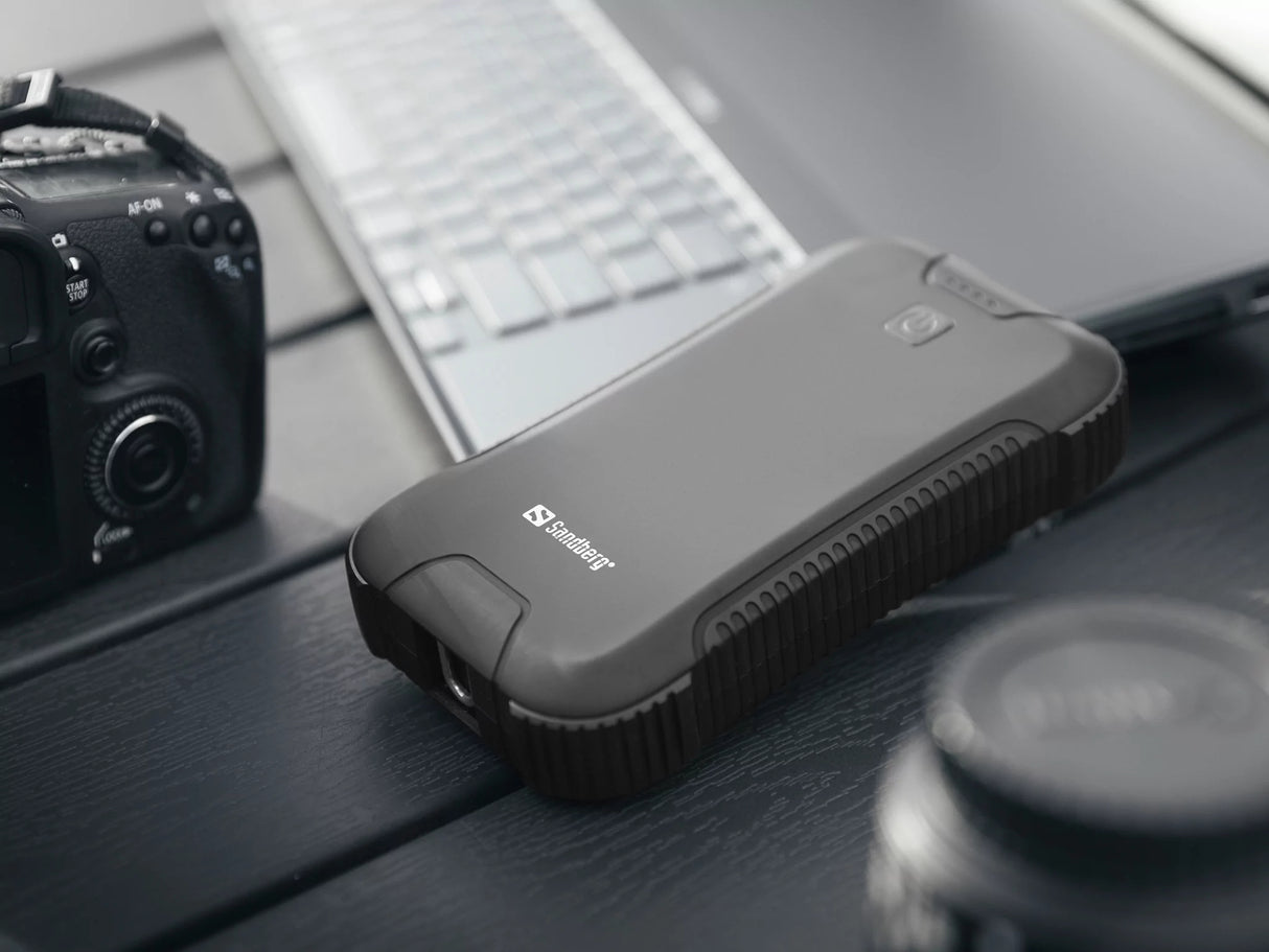 Sandberg Survivor Powerbank 30000 PowerDelivery 45W prenosna baterija z LED svetilko