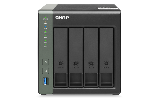 QNAP NAS strežnik za 4 diske, 4GB rama, 10Gb mreža
