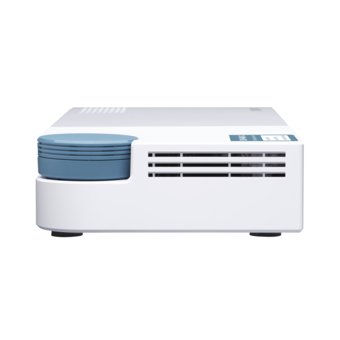 QNAP 12 port stikalo 4x 10Gb, 8x 1Gb