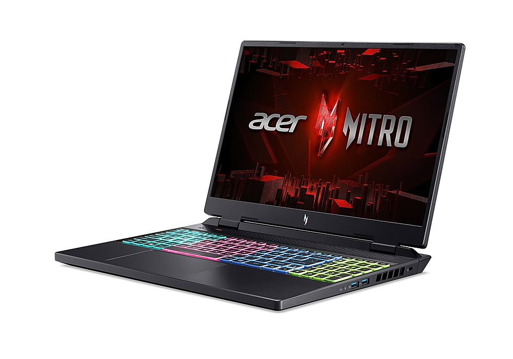 Prenosnik Acer Nitro 16, Ryzen 7-7840HS, 32GB, 2TB, RTX 4060, 165Hz QHD