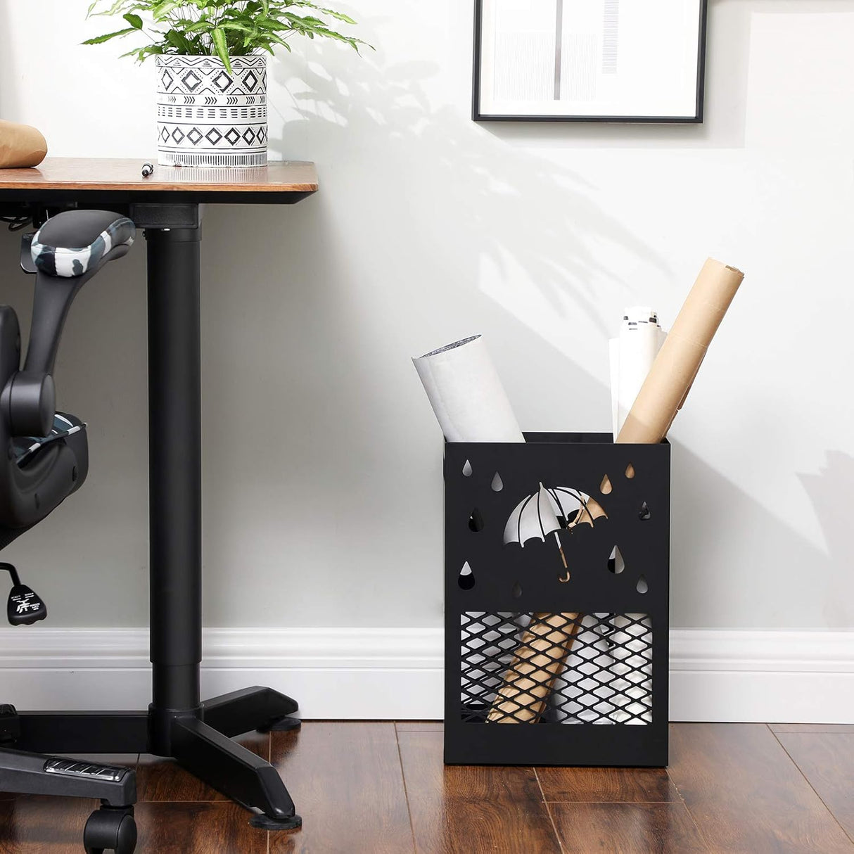 SONGMICS Kovinsko stojalo za dežnike pravokotno