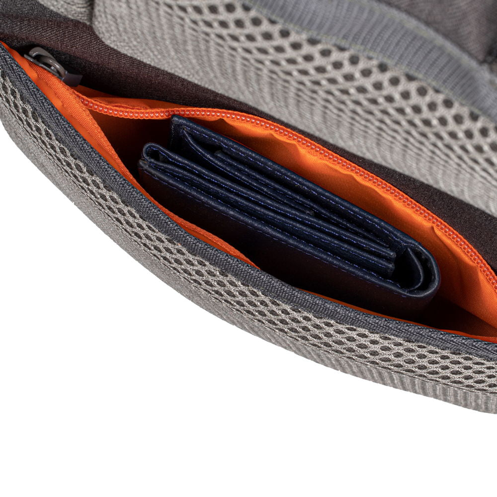 RivaCase nahrbtnik za prenosni računalnik 15,6'' 7761 khaki