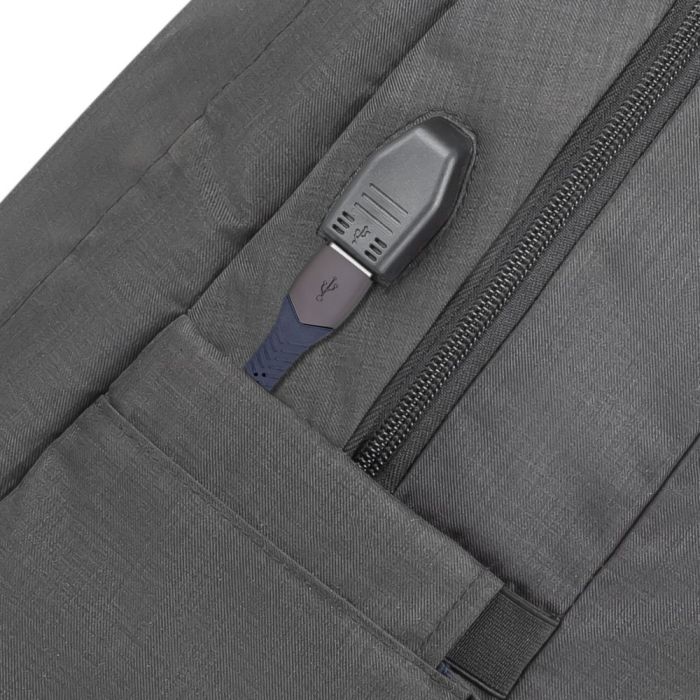 RivaCase nahrbtnik za prenosnik 15.6 8363 siv