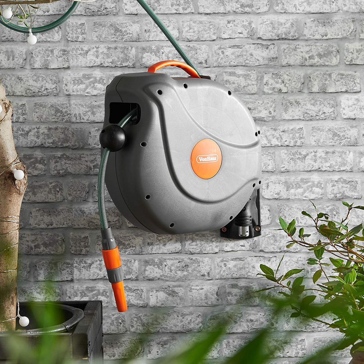 VonHaus stenski nosilec za cev 20m auto Roll-Up