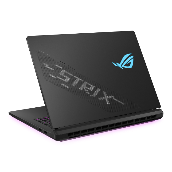 Prenosnik ASUS ROG Strix SCAR 18, Ultra 9-275HX, 64GB RAM, 4TB SSD, RTX 5080, 240Hz, Windows 11 Home