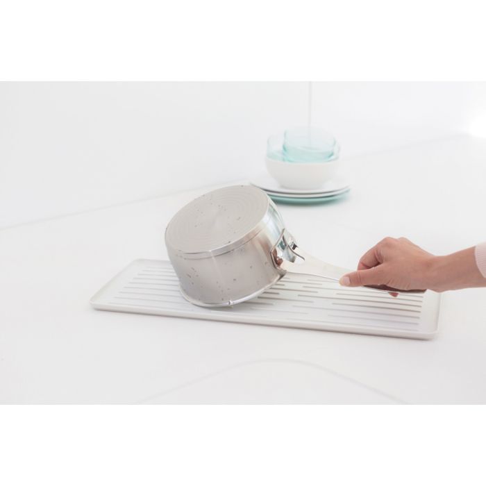 Brabantia kompaktna podloga za sušenje posode svetlo siva