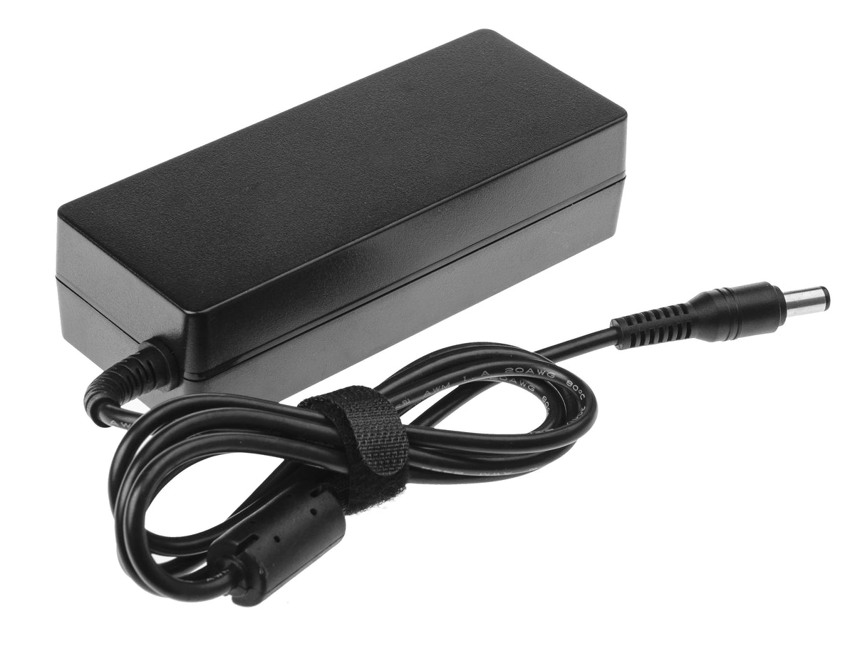 Green Cell PRO polnilec / AC Adapter 15V 5A 75W za Toshiba Tecra A10 A11 M11 Satellite A100 P100 Pro S500