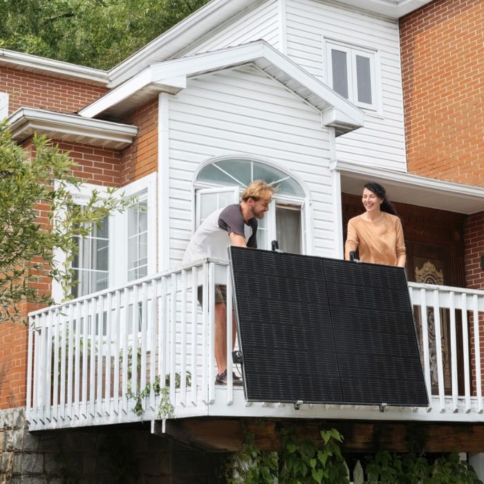 Ecoflow set za montažo 400W ali 100W solarnega panela na balkonsko ograjo