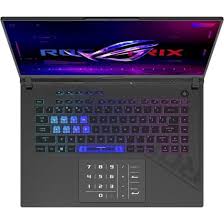 Prenosnik ASUS ROG Strix G16 i7-13650HX, 32GB, 1TB, Windows 11 Home, RTX 4070, 165Hz