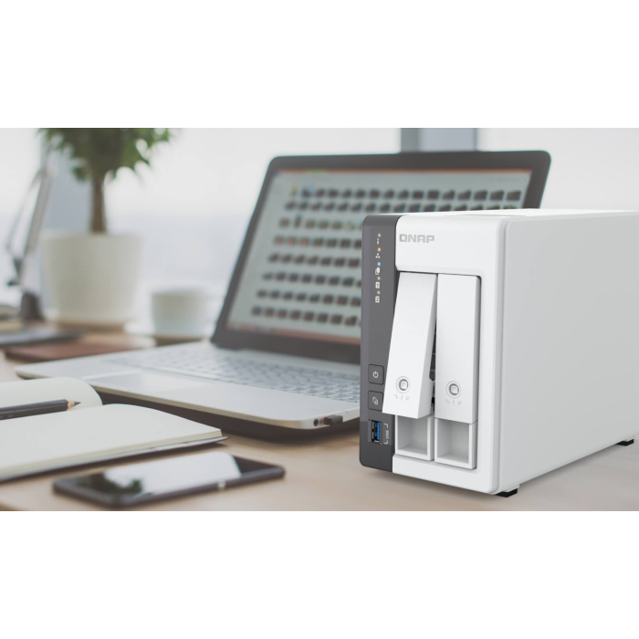 NAS strežnik za 2 diska, 4GB ram, 2,5Gb mreža