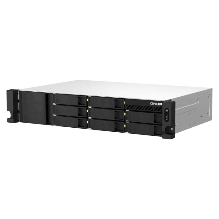 NAS strežnik za 8 diskov, 4GB ram, 2,5Gb mreža