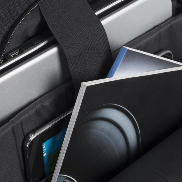 RivaCase nahrbtnik za prenosnik 15,6" 8065 črn