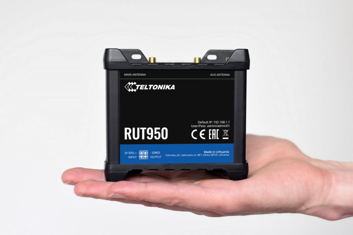 Teltonika 4G usmerjevalnik RUT950 RUT950U025K0