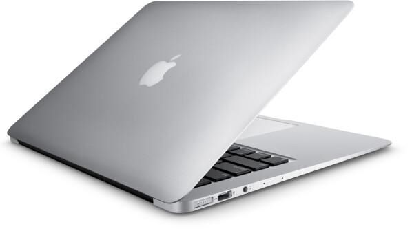 Obnovljen Prenosnik MacBook Air 13", i7-5650U, 8GB, 240GB SSD, Razred A, Silver