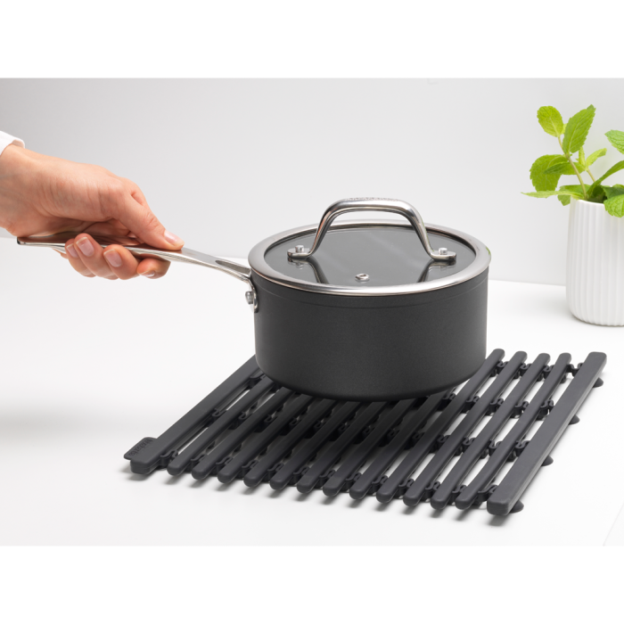 Brabantia silikonska podloga za umivalnik, temno siva