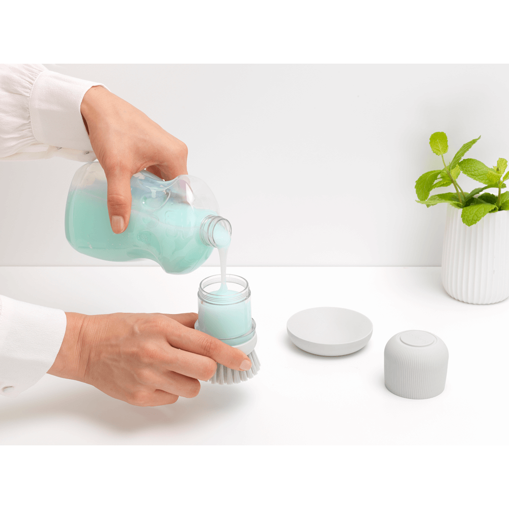 Brabantia krtača za posodo z dozirnikom mila, svetlo siva