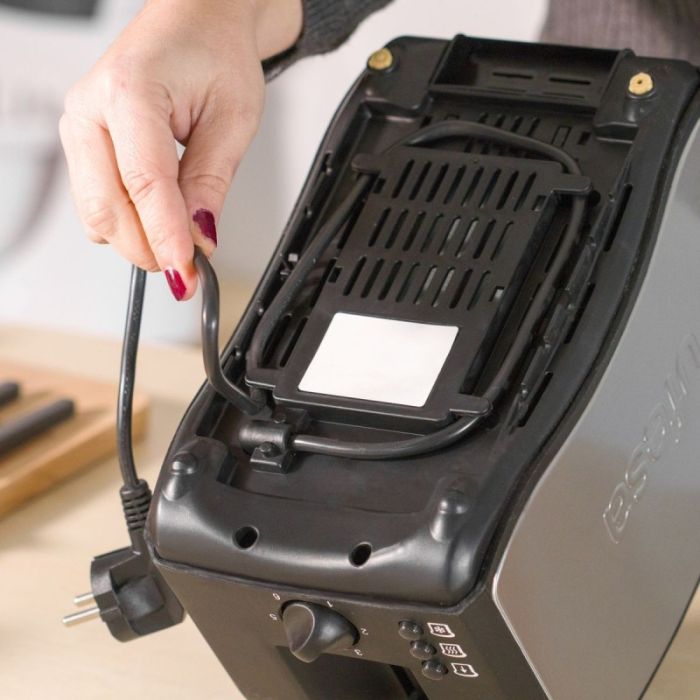 Ufesa opekač kruha z 2 režama TT7985, 800 W