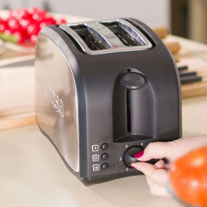 Ufesa opekač kruha z 2 režama TT7985, 800 W