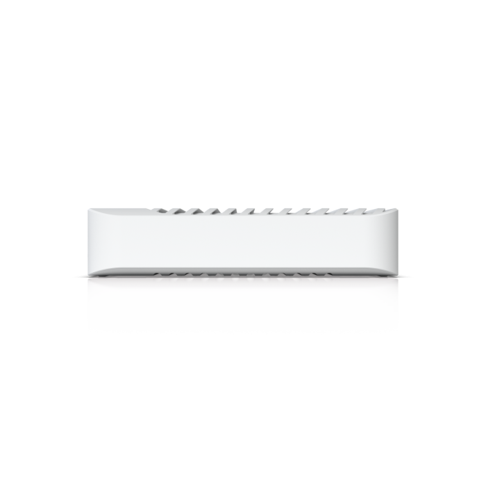 Ubiquiti mrežno 8-portno PoE stikalo USW-Pro-8-PoE