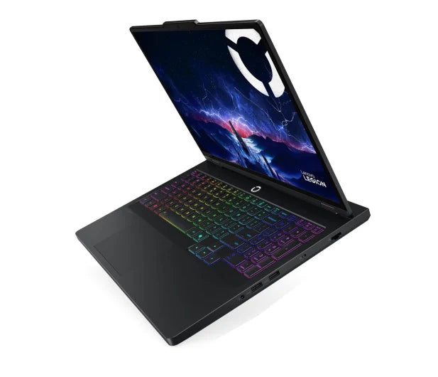 Prenosnik Lenovo Legion Pro 5-16 Ryzen 9-8945HX, 64GB RAM, 2TB SSD, Windows 11 Home, RTX 5070