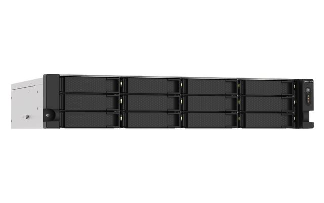 QNAP NAS strežnik za 12 diskov, rack, 8GB ram, 2,5Gb mreža