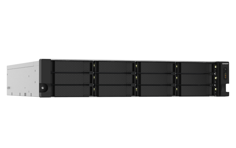 QNAP strežnik za 12 diskov, 4GB ram, 2x 10GbE SFP mreža