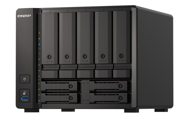 QNAP NAS strežnik za 9 diskov, 8GB ram, 1x 10Gb, 2x 2.5Gb mreža