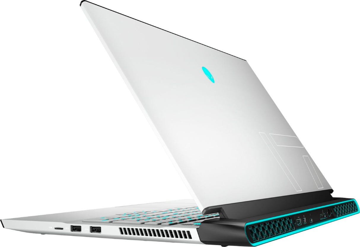 Alienware m17 R3 prenosnik i9-10980H, 32GB, 2TB, RTX 2080 Super, 17.3" FHD 144Hz