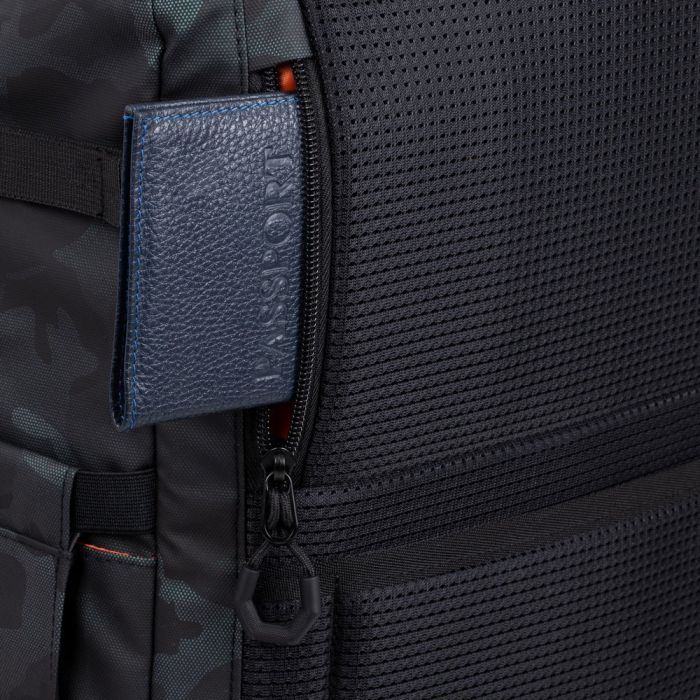 RivaCase nahrbtnik za prenosnik 17.3 vojaški motiv 7661