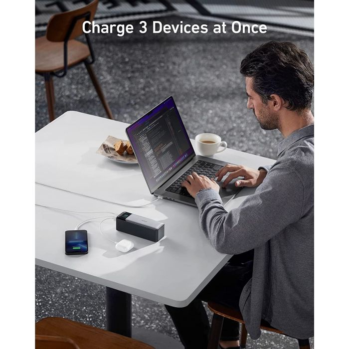 Anker prenosna baterija PowerCore 737 140W