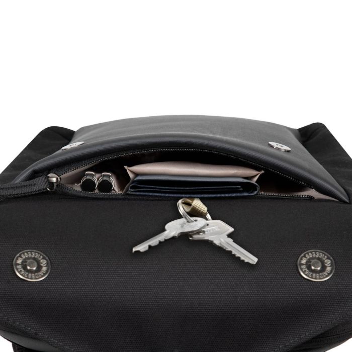 RivaCase nahrbtnik za prenosnik 13.3 črn 8521