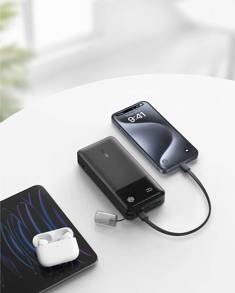 Anker Powerbank 20000 mAh, 30W s priloženim USB-C kablom, črn