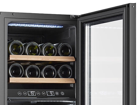 Adler vitrina za vino 60L dvojna hladilna cona AD8080