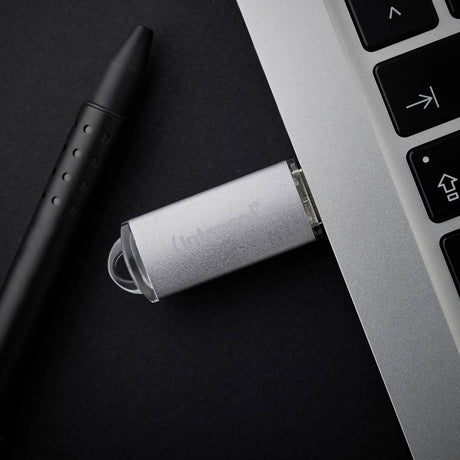 Intenso 128GB Jet Line USB 3.2 70MB/s spominski ključek - siv