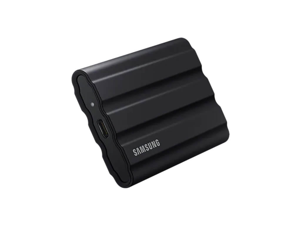 Samsung zunanji SSD 2TB Type-C USB 3.2 Gen2 NVMe, IP65, Samsung T7 Shield, črn