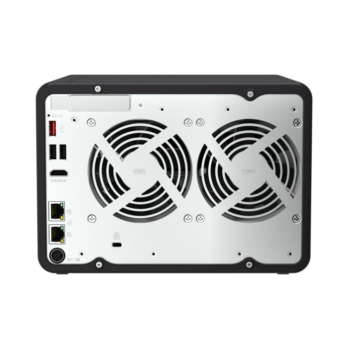 QNAP NAS strežnik za 6 diskov, 8GB ram, 2,5GbE mreža