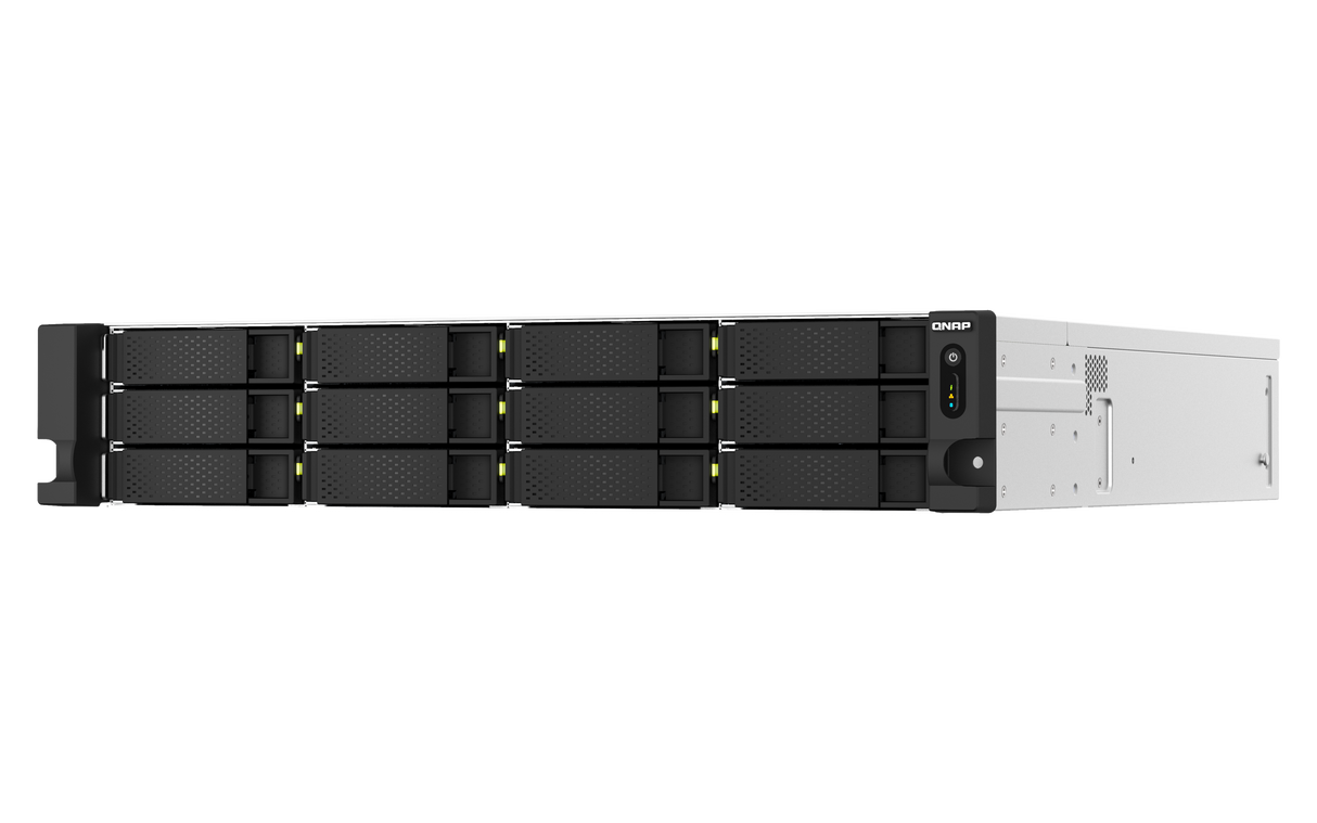 QNAP NAS strežnik za 18 diskov, ram 32GB ECC, mreža 10gbE