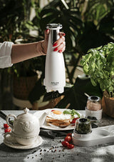 Adler AD4449W Električni mlin za sol in poper -set 3brusilniki -USB bel