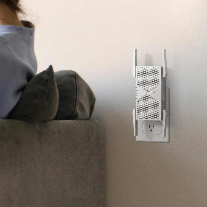 TP-LINK RE405BE BE6500 dvopasovni Wi-Fi 7 extender ojačevalnik signala