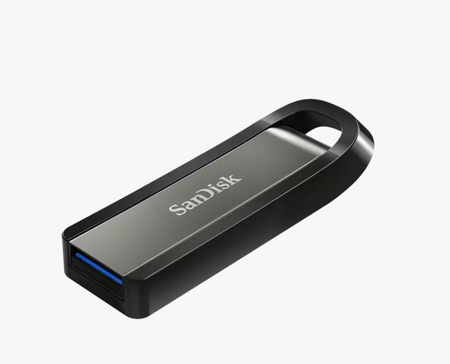 SanDisk Ultra Extreme Go 3.2 Flash Drive 128GB