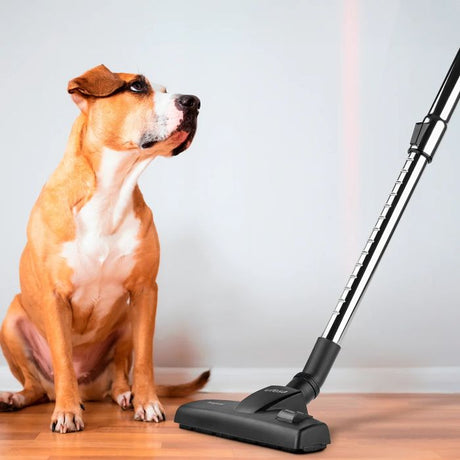 Ufesa žični pokončni sesalnik Tropical 600W