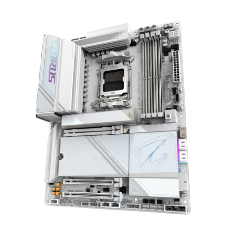 GIGABYTE X870E AORUS PRO ICE, DDR5, SATA3, USB4, DP, 2.5GbE, WiFi 7, AM5 ATX